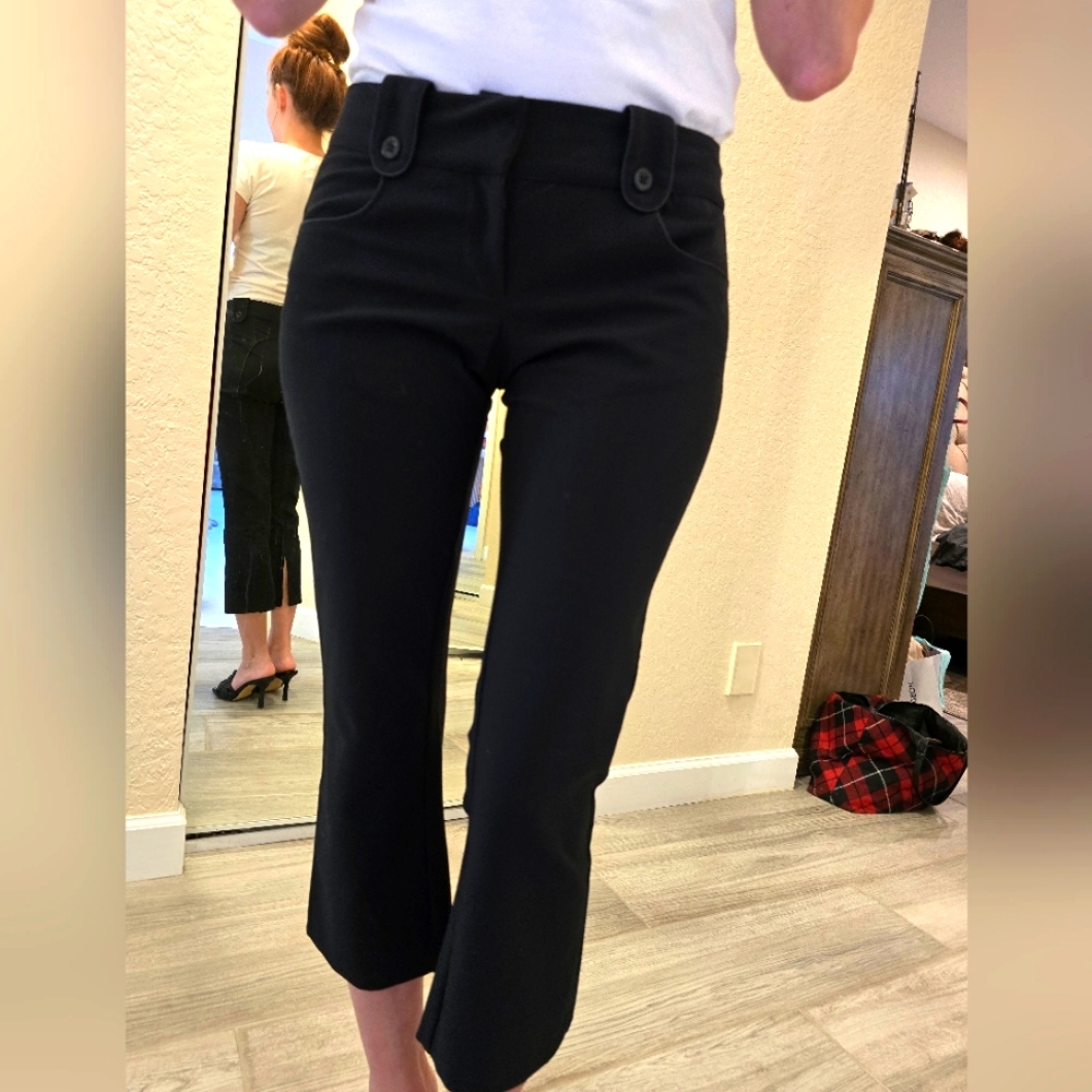 Twin-set capri pants. Size S